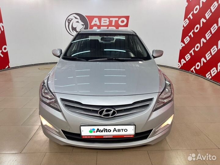 Hyundai Solaris 1.4 AT, 2015, 102 994 км