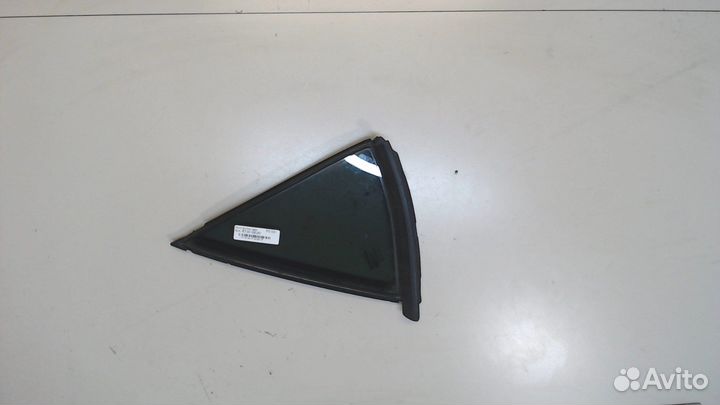 Стекло форточки двери Acura MDX, 2002