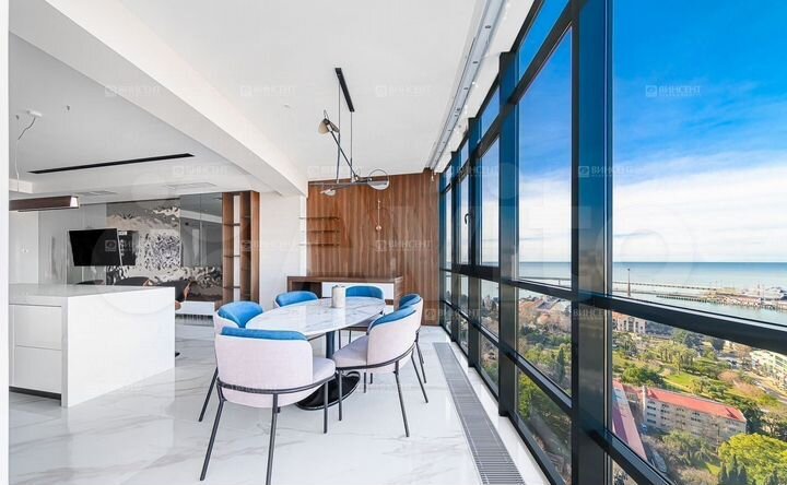 4-к. квартира, 160 м², 8/12 эт.