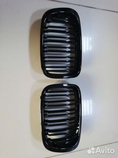 Решетка ноздри BMW e46 дорест