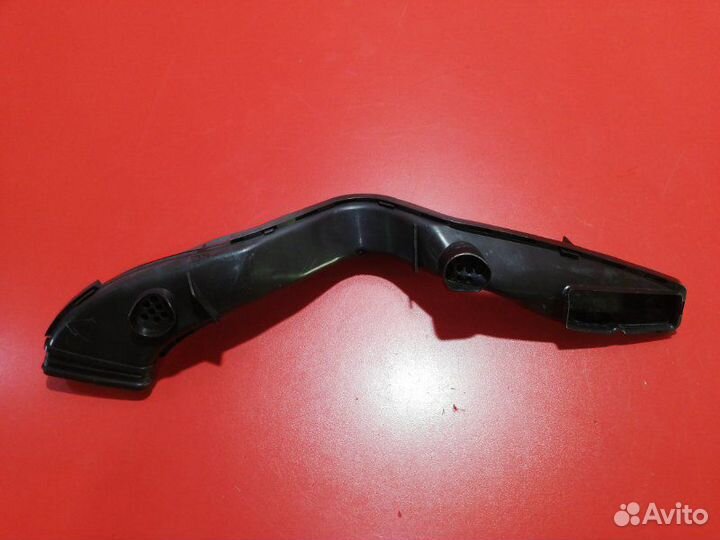 Воздухозаборник Ford Focus CB4 qqdb 2009