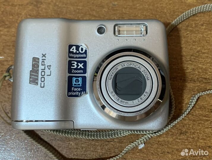 Фотоаппарат Nikon Coolpix L4