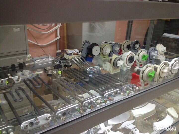 Запчасти для холодильников стиральных машин и др