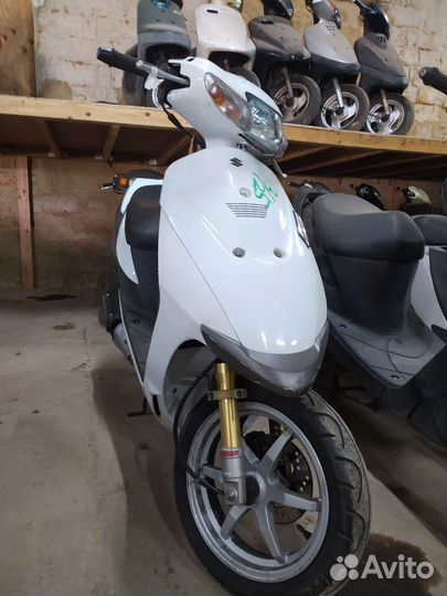 Продам контейнер Suzuki zz inch up