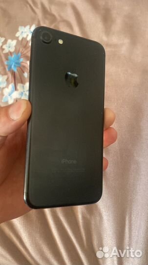 iPhone 7, 32 ГБ