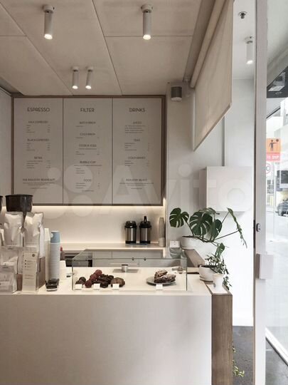 Габ у метро Аэропорт