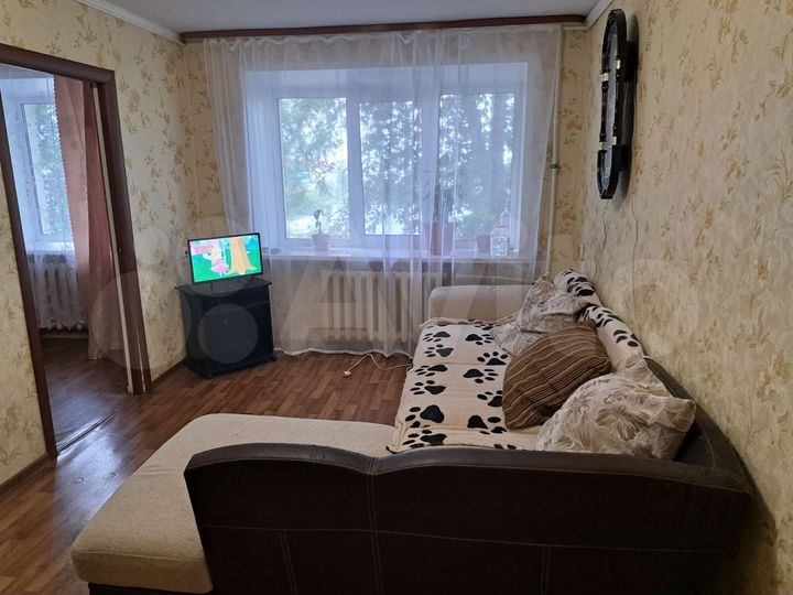 3-к. квартира, 44 м², 2/4 эт.