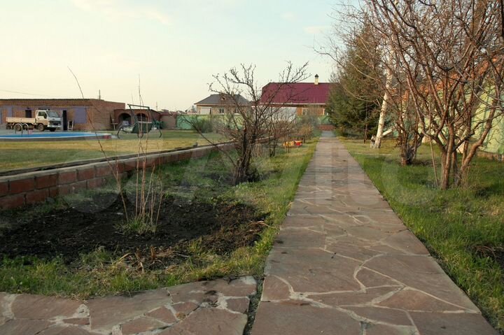 Коттедж 322 м² на участке 19 сот.