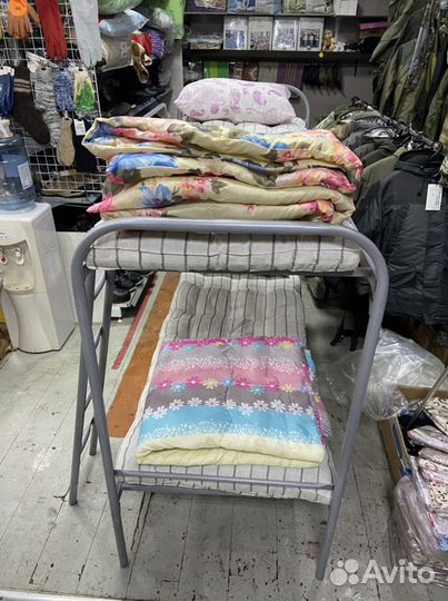 Одеяло синтепон для хостелов. Полуторка