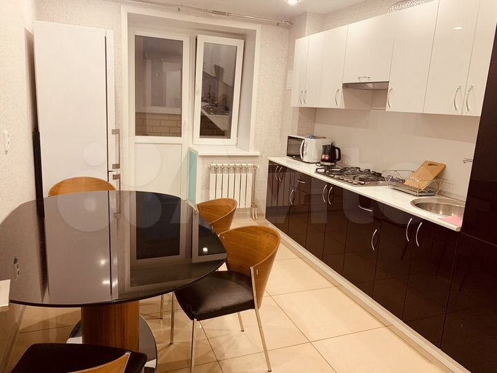 2-к. квартира, 67 м², 9/12 эт.