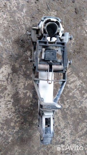 Ручка двери задней наружная левая Skoda Octavia (A