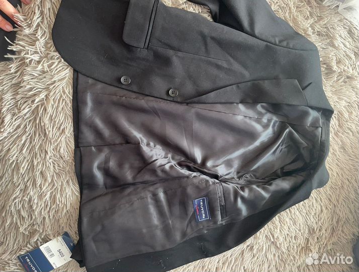 Школьный костюм для мальчика 134 новый