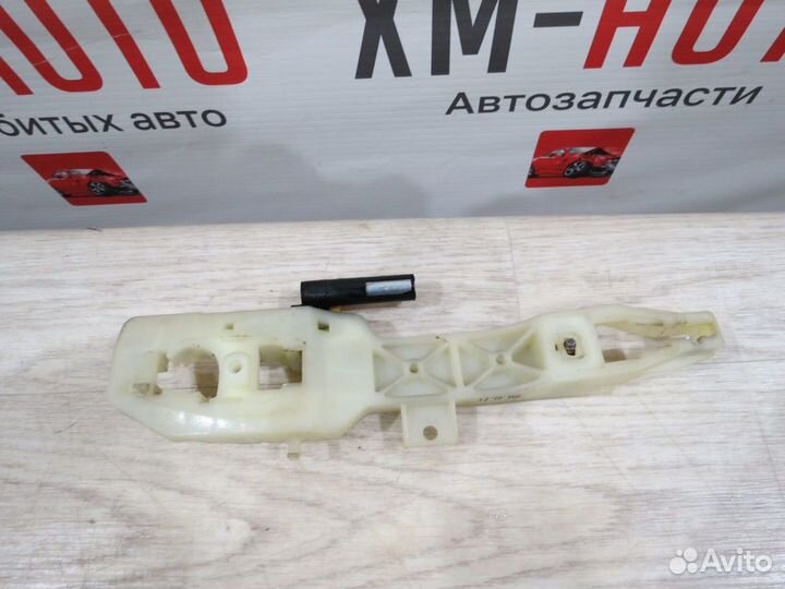 Кронштейн ручки передней правой Hyundai Solaris