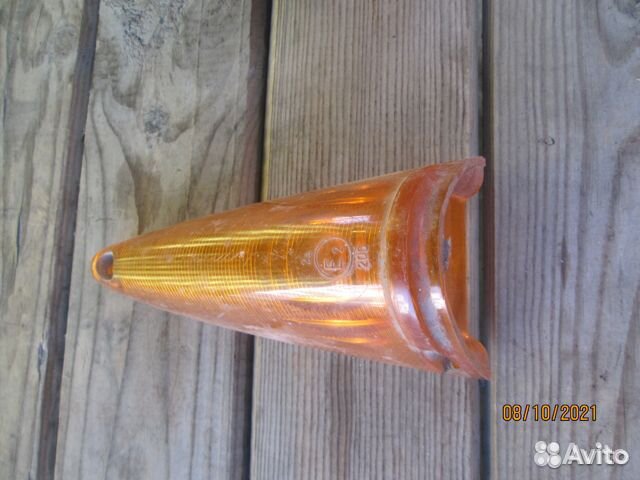Фонари и плафоны зад. Москвич,повторитель ваз 2103