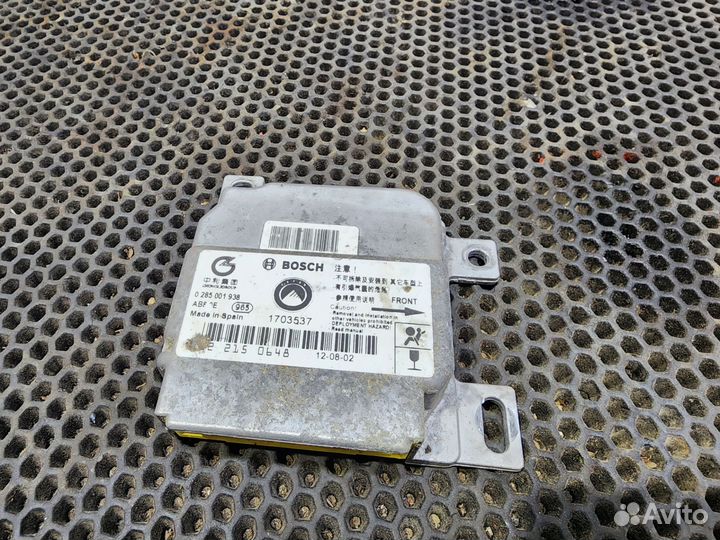 Блок управления подушками безопасности Джилли МК