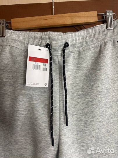 Шорты Nike tech fleece