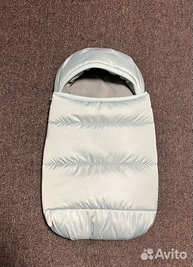 Комбинезон и конверт для новорожденных