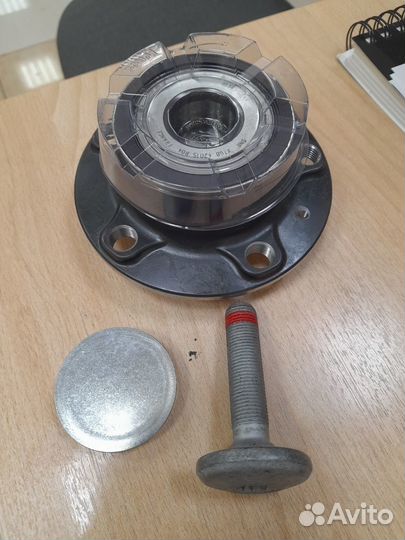 Подшипник ступицы задний Octavia 2012-2020гг
