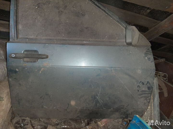 Двери с ваз 2199