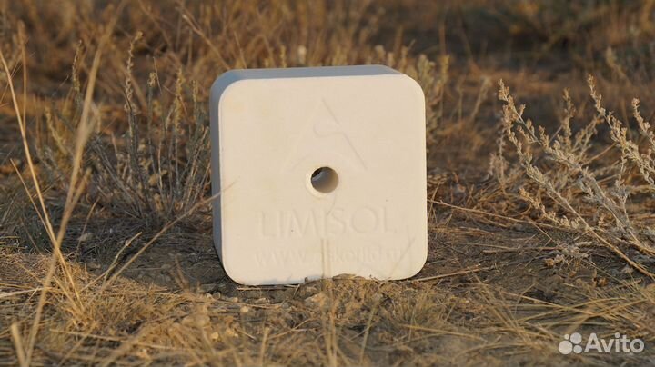 Соль-лизунец Лимисол-Селевит премиум 20 кг