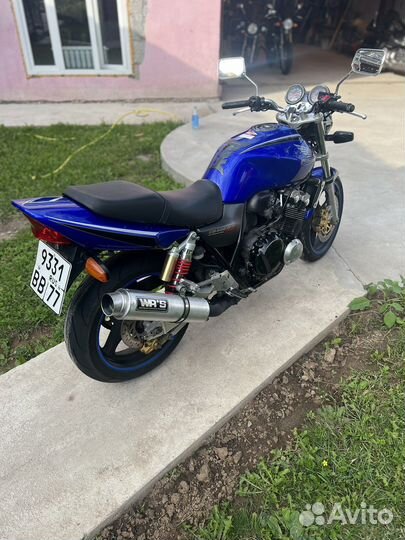 Honda cb 400 vtec2
