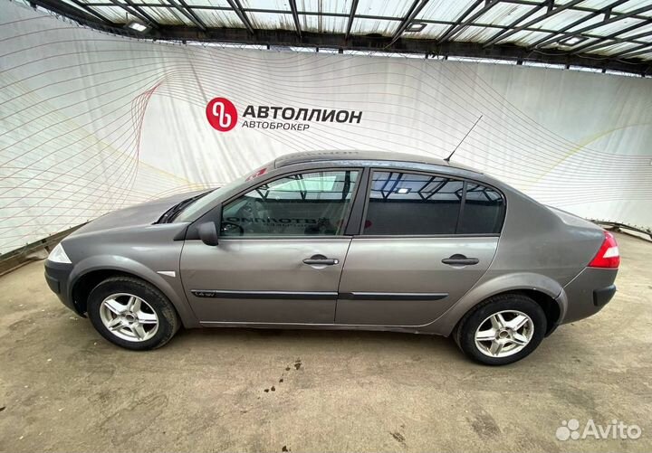 Renault Megane 1.4 МТ, 2005, 300 159 км