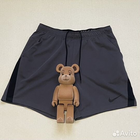 Шорты Nike