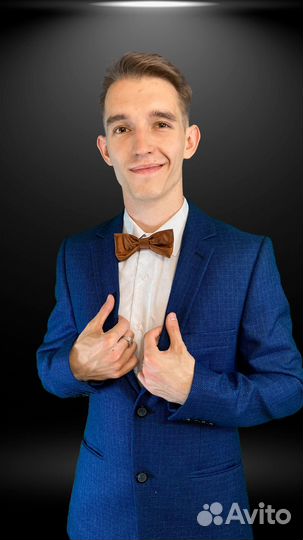 Ведущий событий + DJ с оборудованием