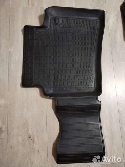 Оригинальный комплект ковриков Hyundai Solaris