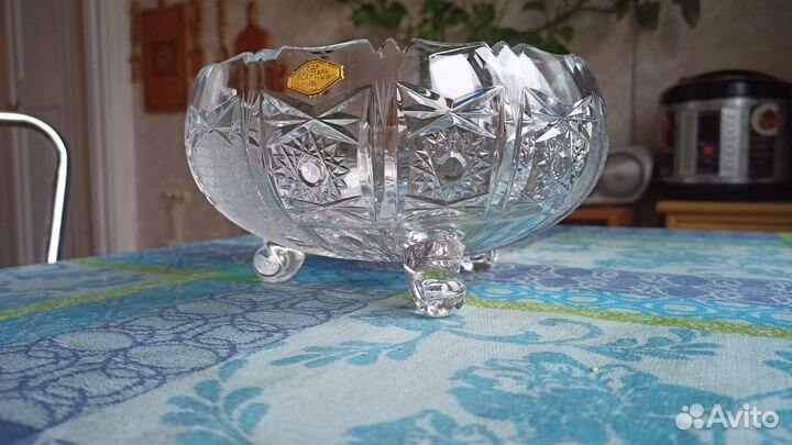 Хрустальная ваза-фруктовница на ножках