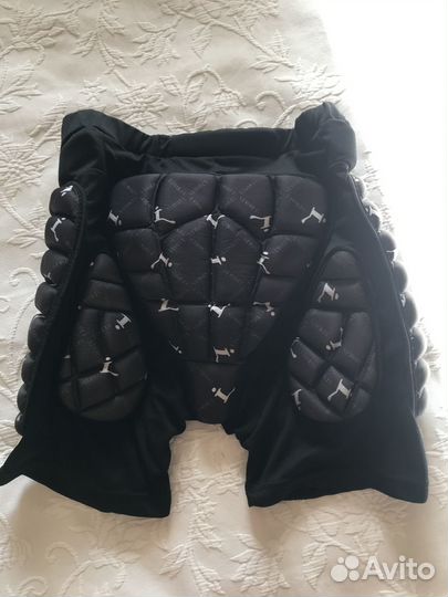 Продам шорты защитные