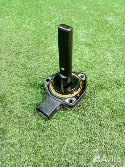 Датчик уровня масла Bmw X3 E83 M54 256S5 (2.5)