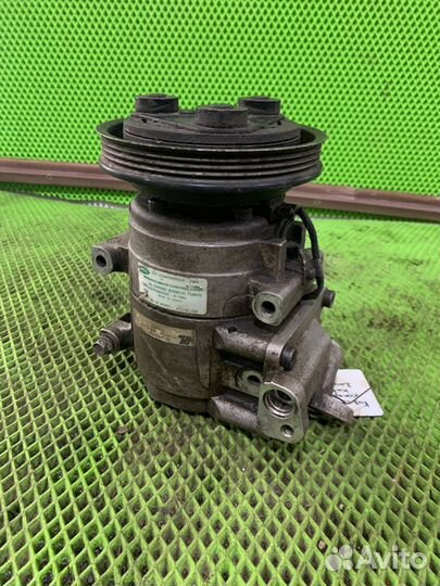 Компрессор кондиционера Kia Spectra