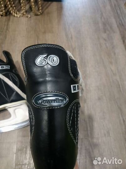 Коньки хоккейные ccm poweline