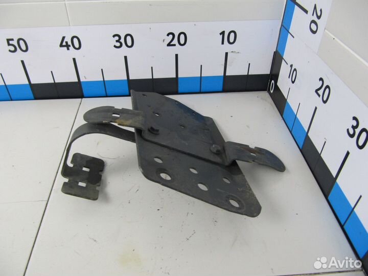 Кронштейн (сопутствующие товары) Mercedes Benz Act