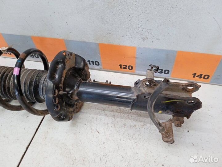 Амортизатор передний левый Hyundai Solaris 2 1.6