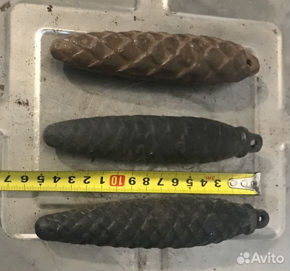 Гири для часов.шишки