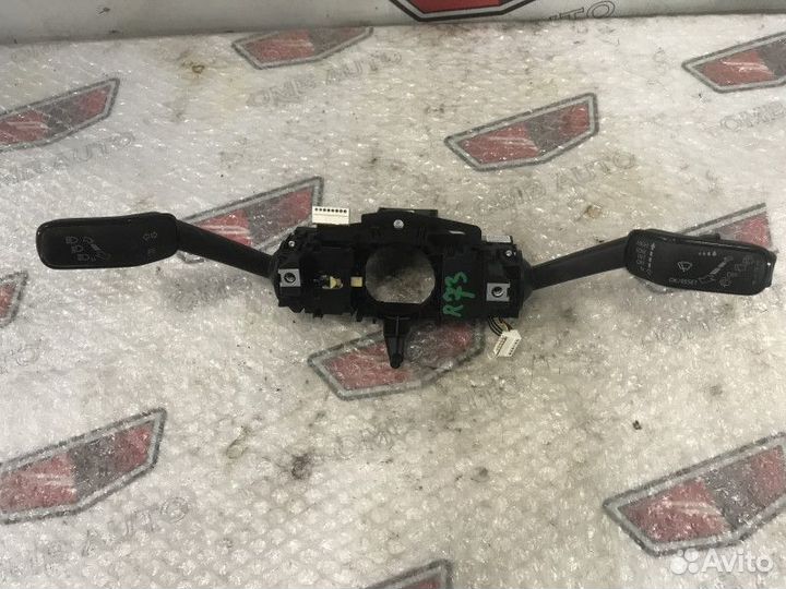 Подрулевой переключатель Шкода Октавия А7