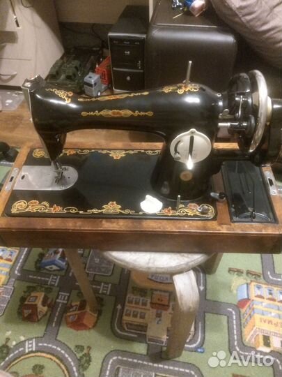 Швейная машина Подольск