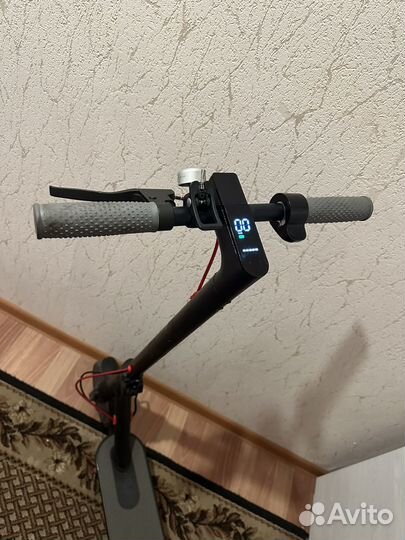 Электросамокат xiaomi m365 pro