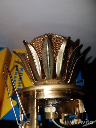 Светильник потолочный