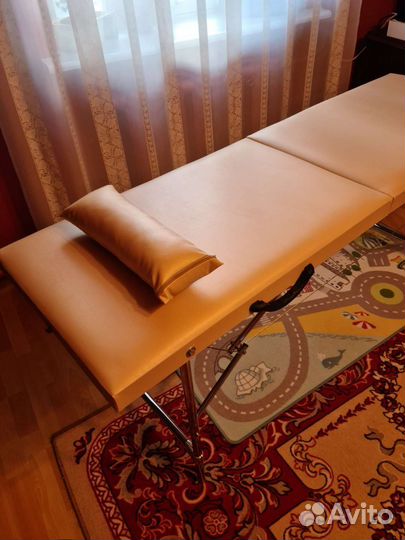 Косметологическая,массажная кушетка,новая