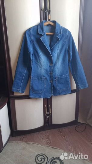 Джинсовая куртка 44-46