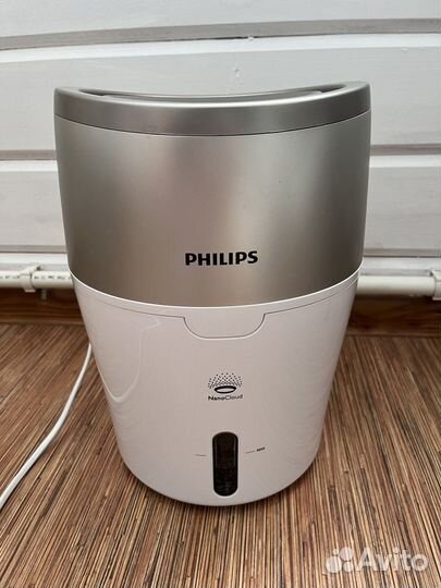 Увлажнитель воздуха Philips HU4803/01