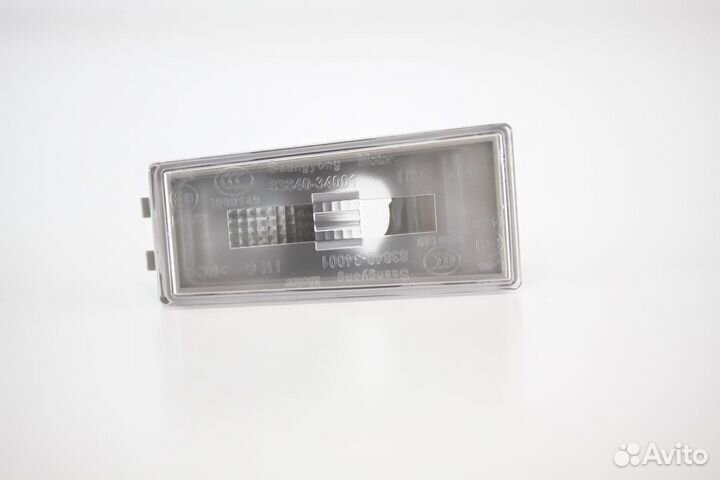 Фонарь освещения номерного знака