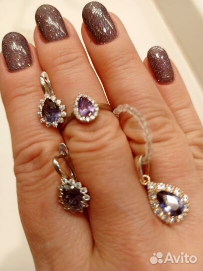 Комплект из серебра, шпинель, цирконы