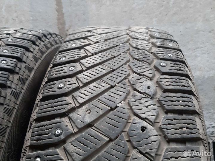 Continental Conti4x4IceContact 225/65 R17