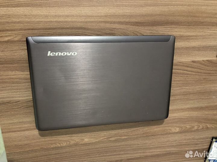 Ноутбук lenovo