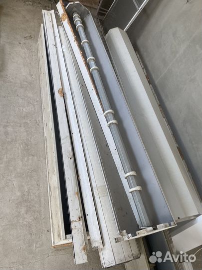 Ролеты на дверь бу