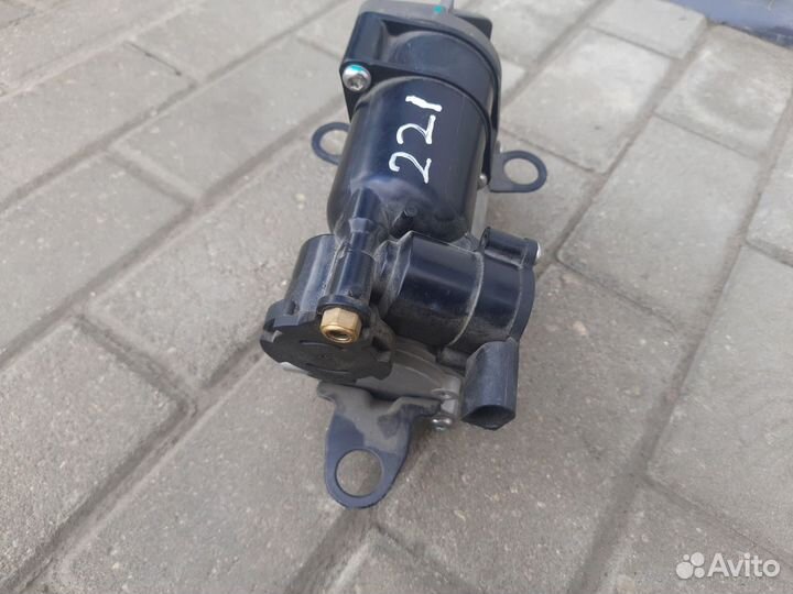 Компрессор пневмоподвески mercedes-benz S W221